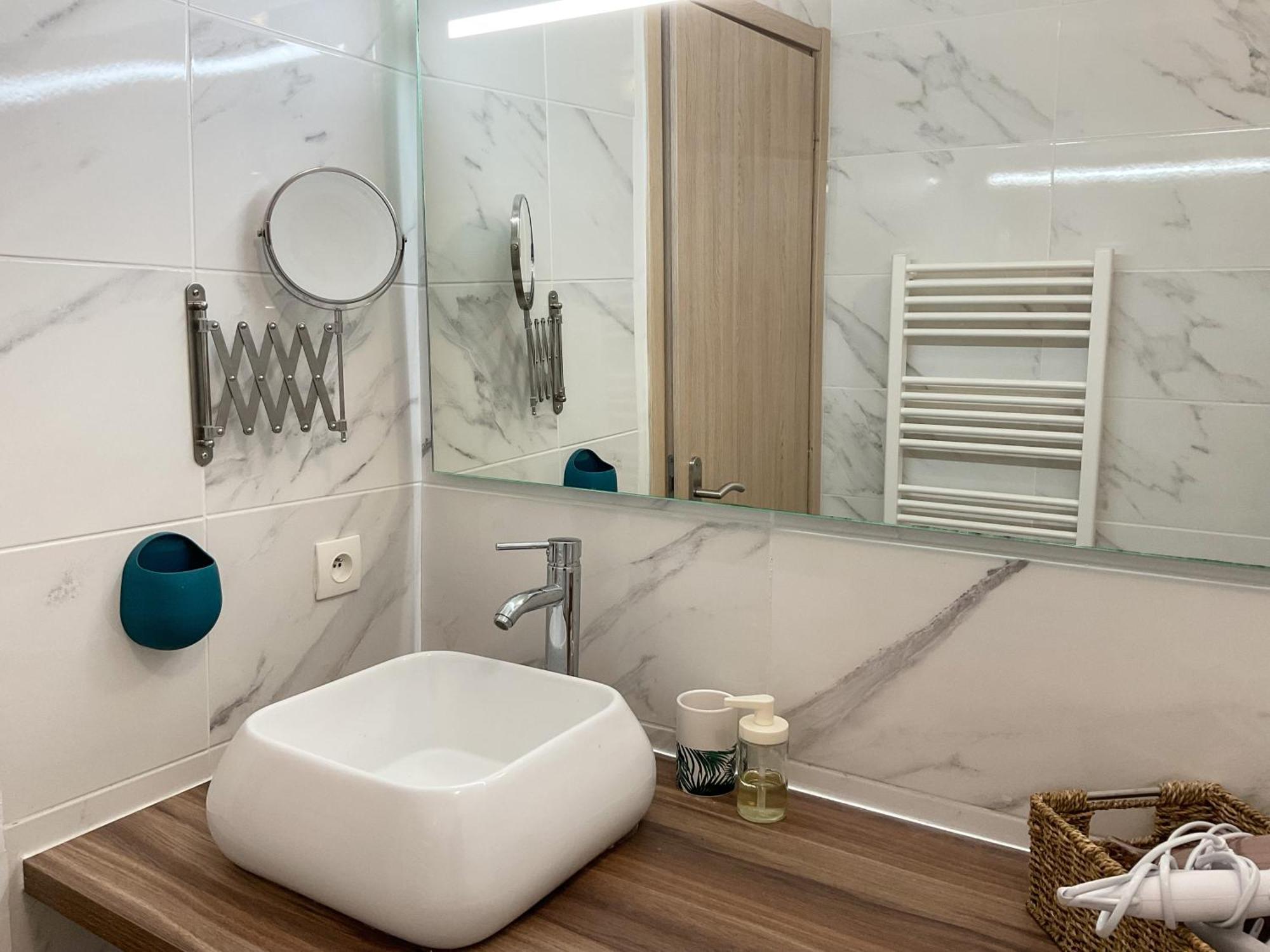 La Prom 2 - A Two Bedroom With A Sea View Appartement